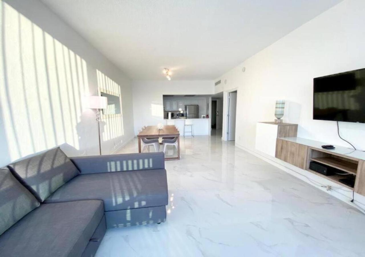 Zen Vacation Rentals Modern Penthouse Across Ocean Miami Beach Exterior foto